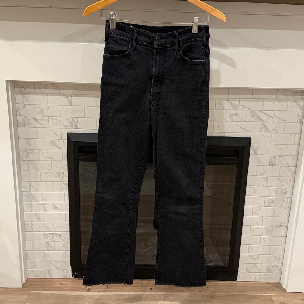 MOTHER Black Hustler Ankle Fray Pants